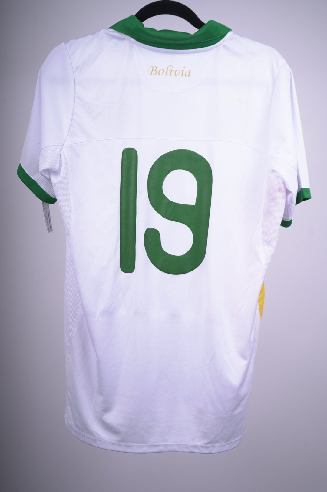 (Matchworn) Bolivia 2011 Visitante 19 - The Football Room Mty