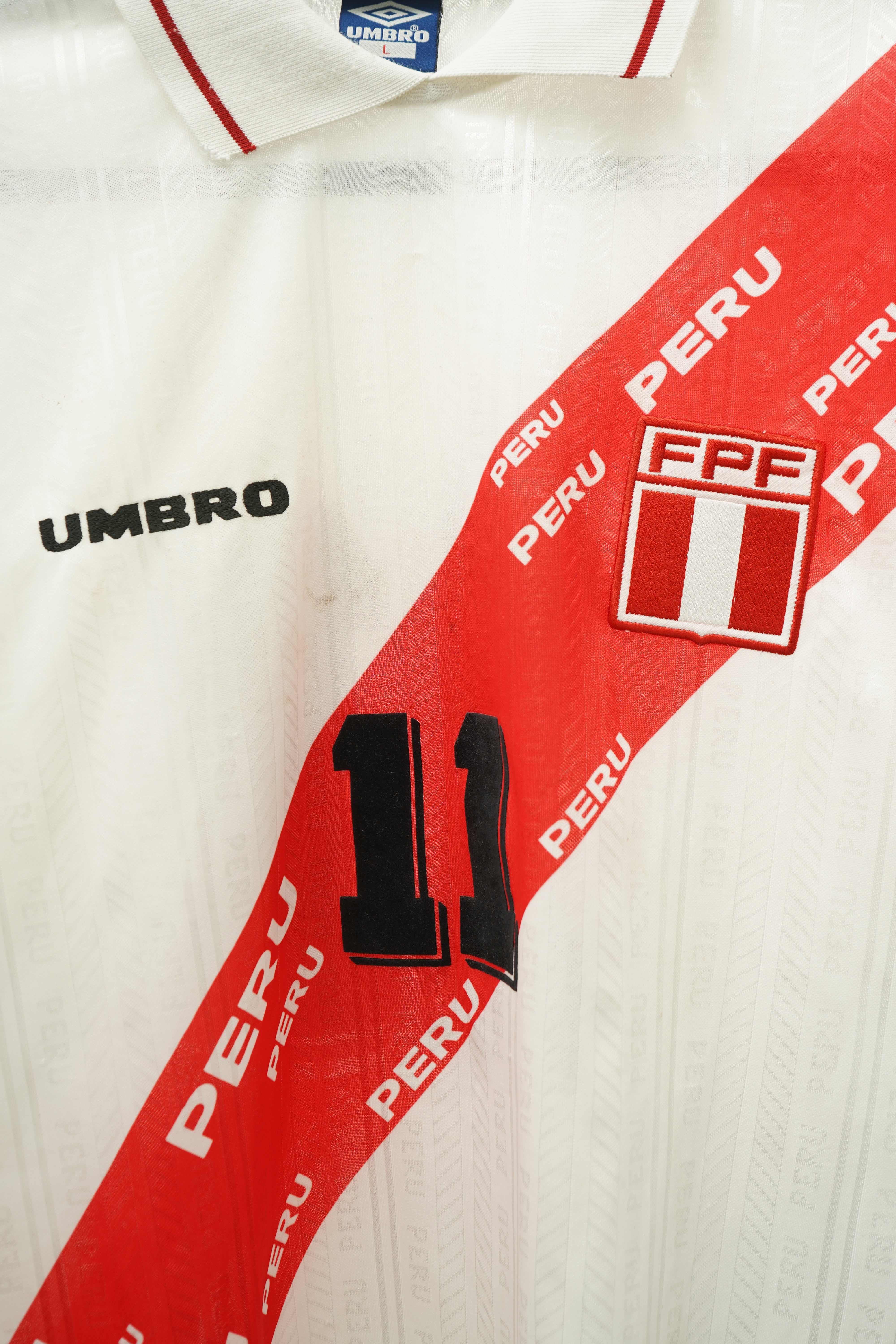 (Matchworn) Peru 1997 Umbro #11 Alex Magallanes - Talla L
