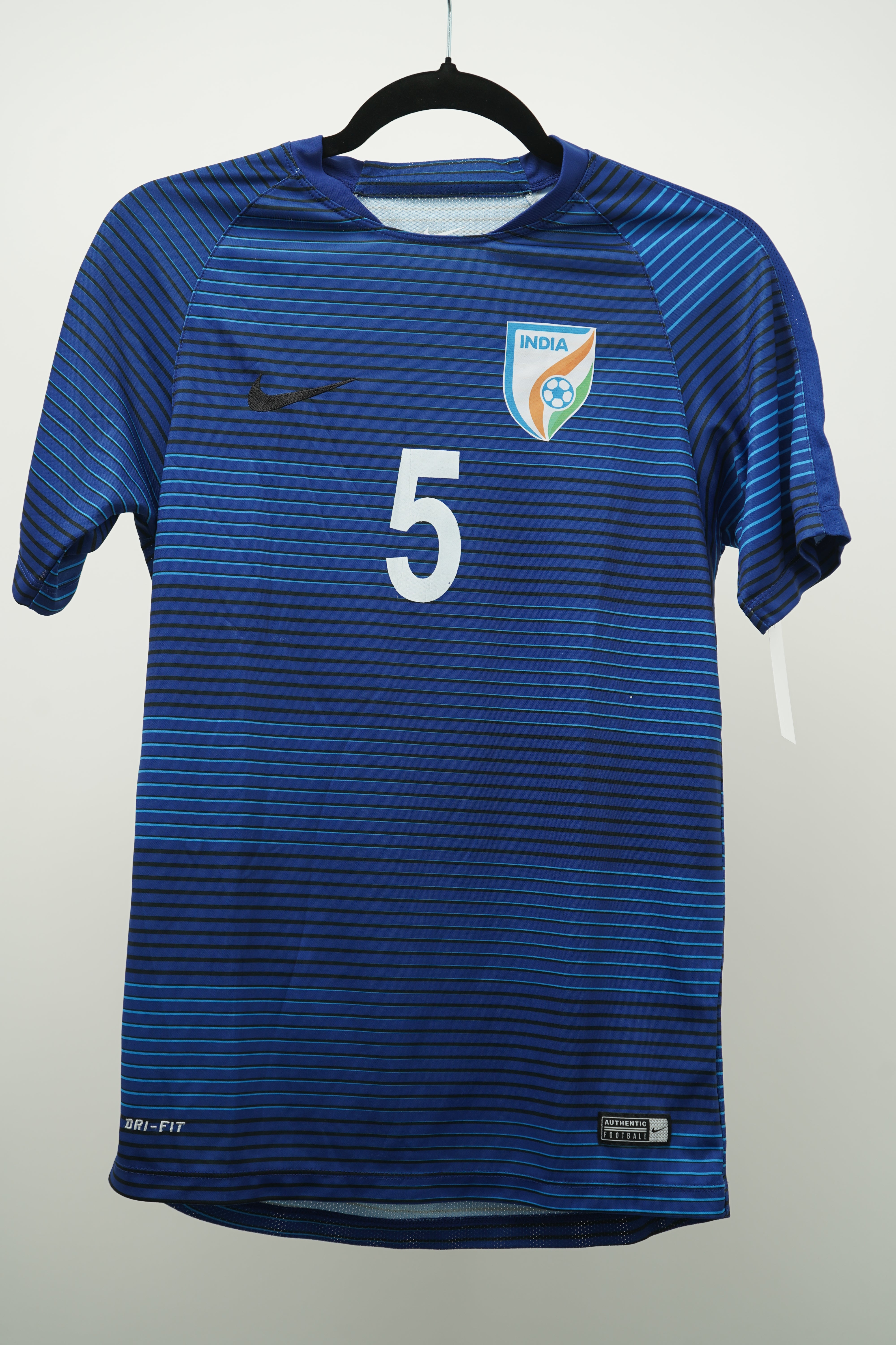 India Local 2010s - Talla S