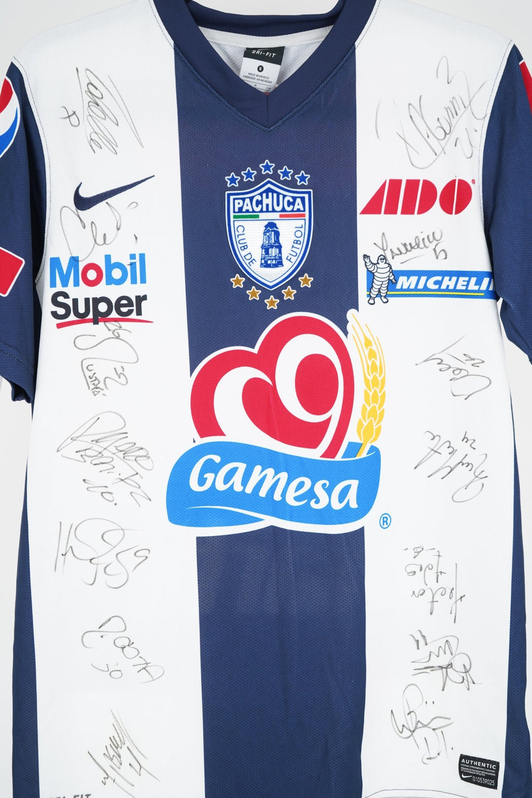 (Matchworn) Pachuca 2011 Victor Mañon 13 Firmada - Talla S - The Football Room Mty