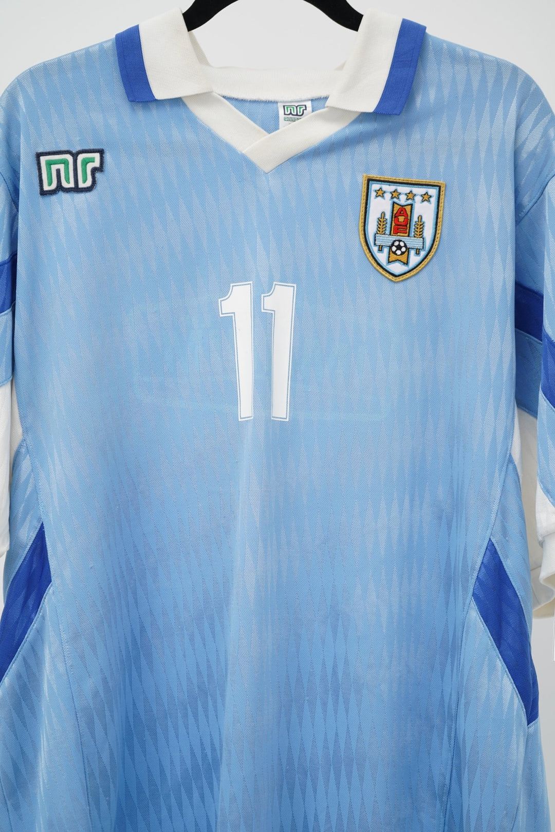 (Match Issue) Uruguay 1995 Gustavo Poyet 11 - The Football Room Mty
