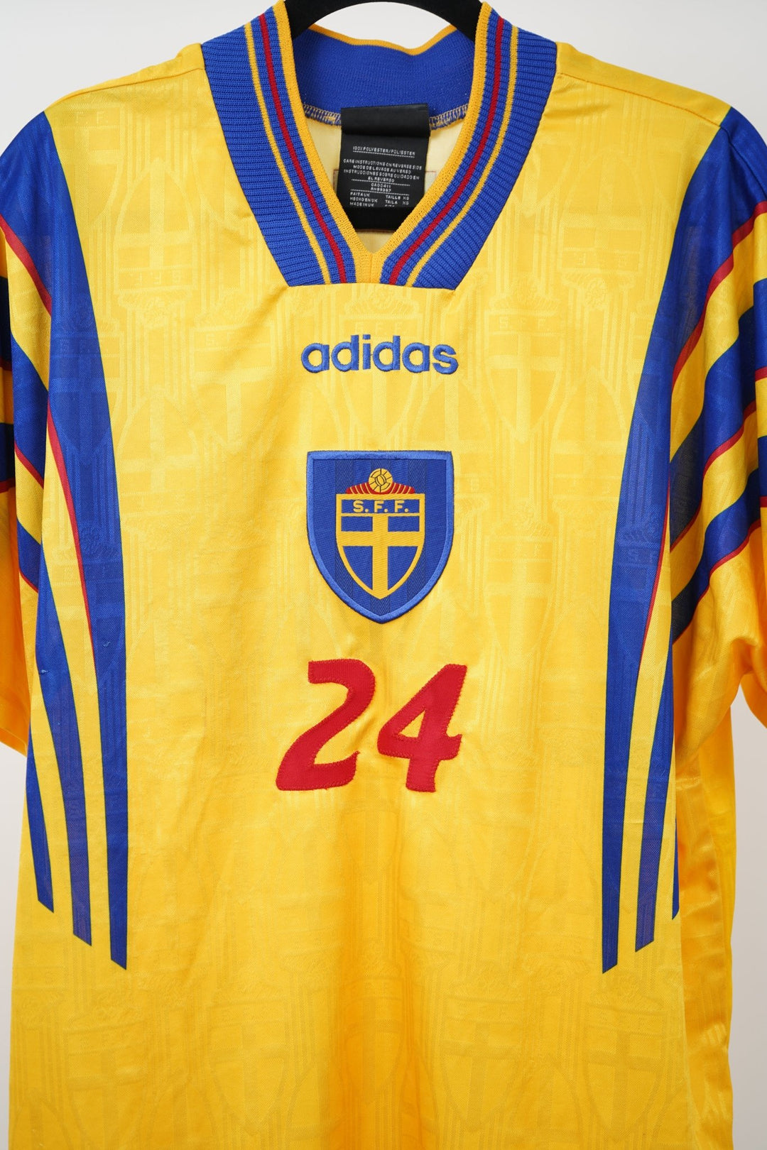 (Matchworn) Suecia 1996 24 - Talla XL - The Football Room Mty