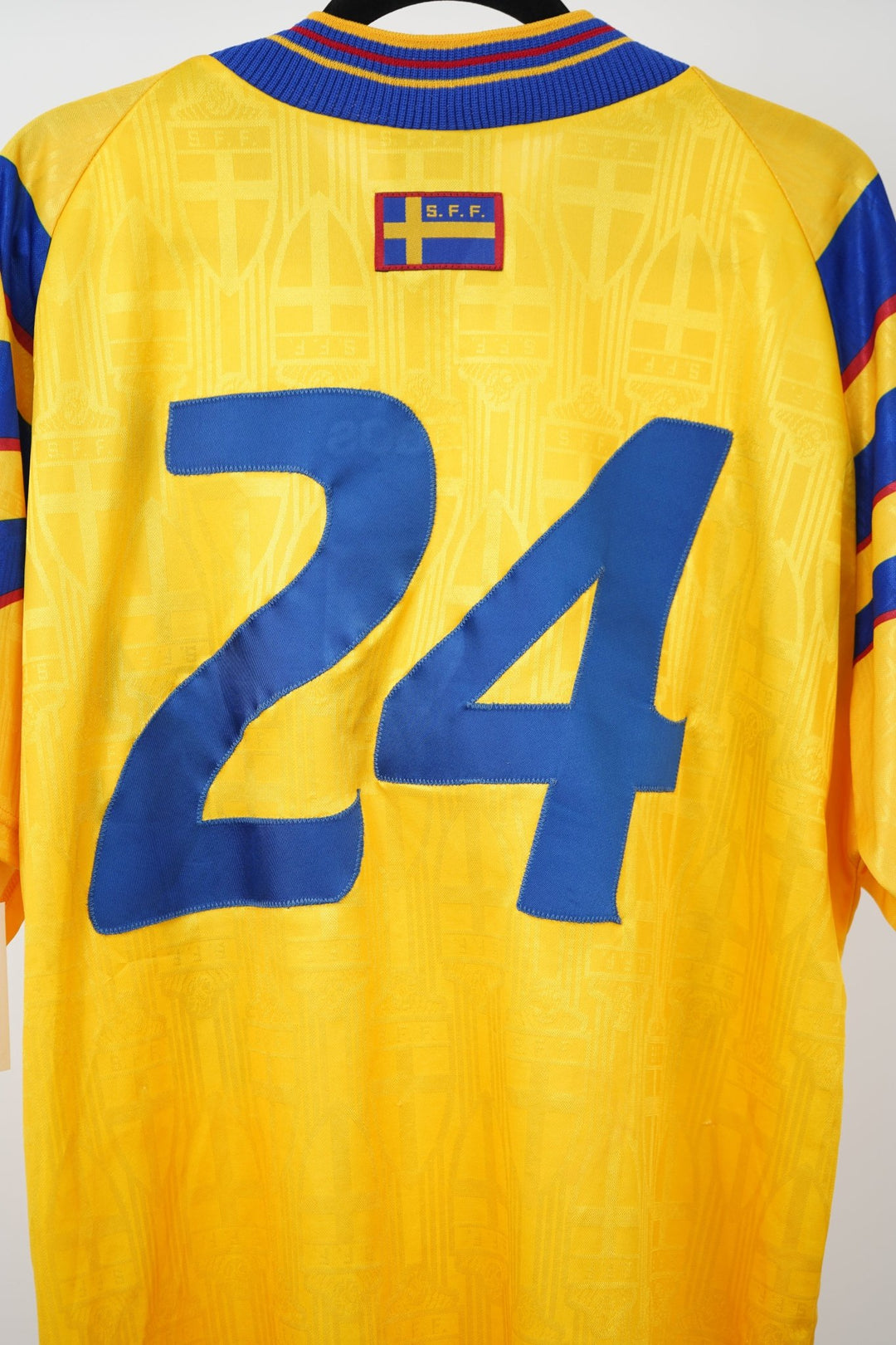 (Matchworn) Suecia 1996 24 - Talla XL - The Football Room Mty