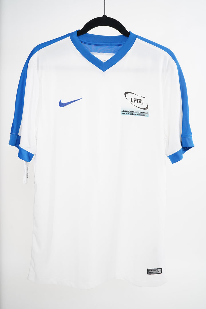 Martinica Local 2015 - L (8/10)