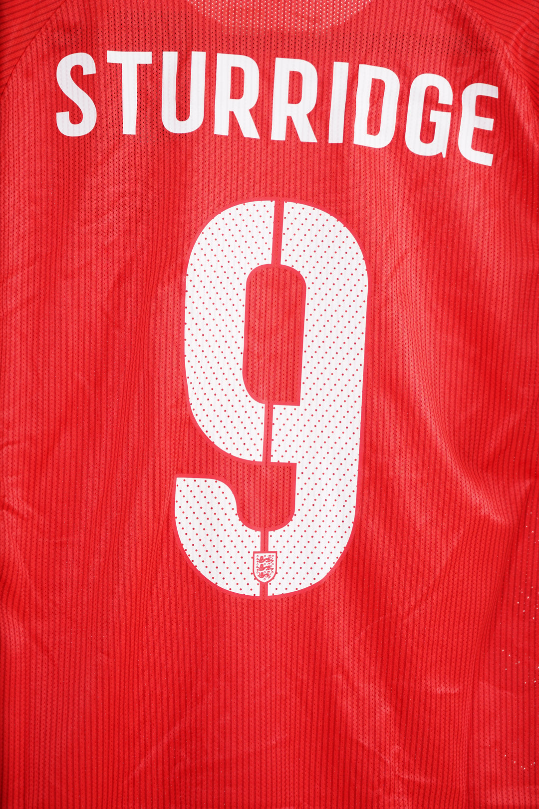 (Player Issued) Inglaterra 2014 #9 Sturridge Visitante