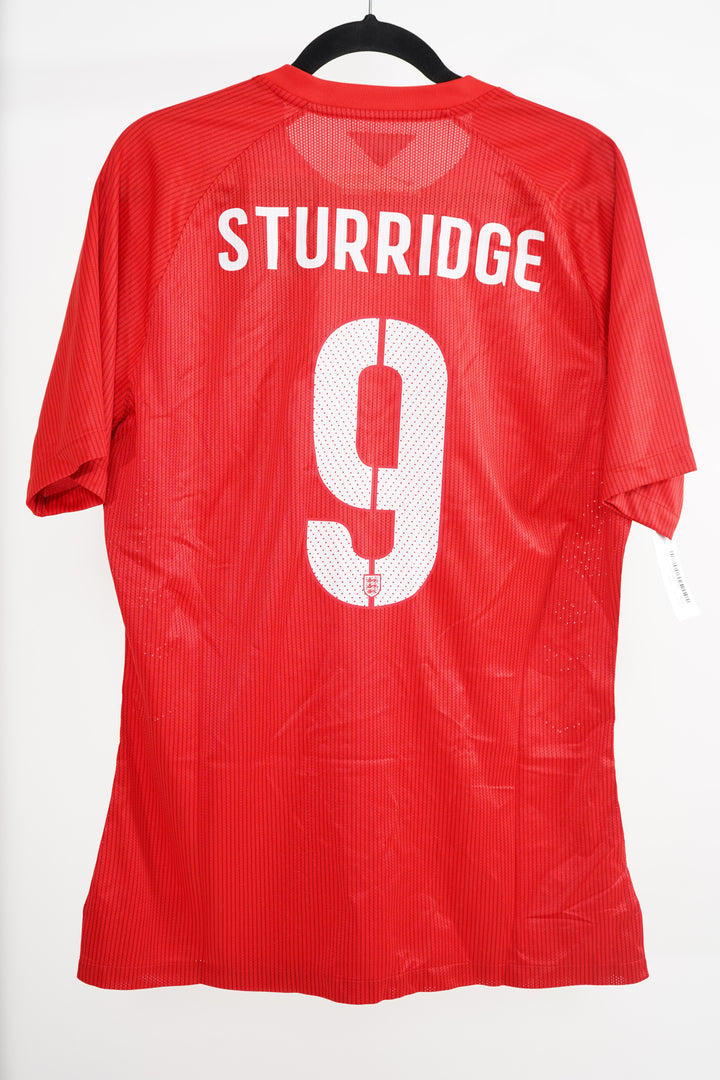 (Player Issued) Inglaterra 2014 #9 Sturridge Visitante