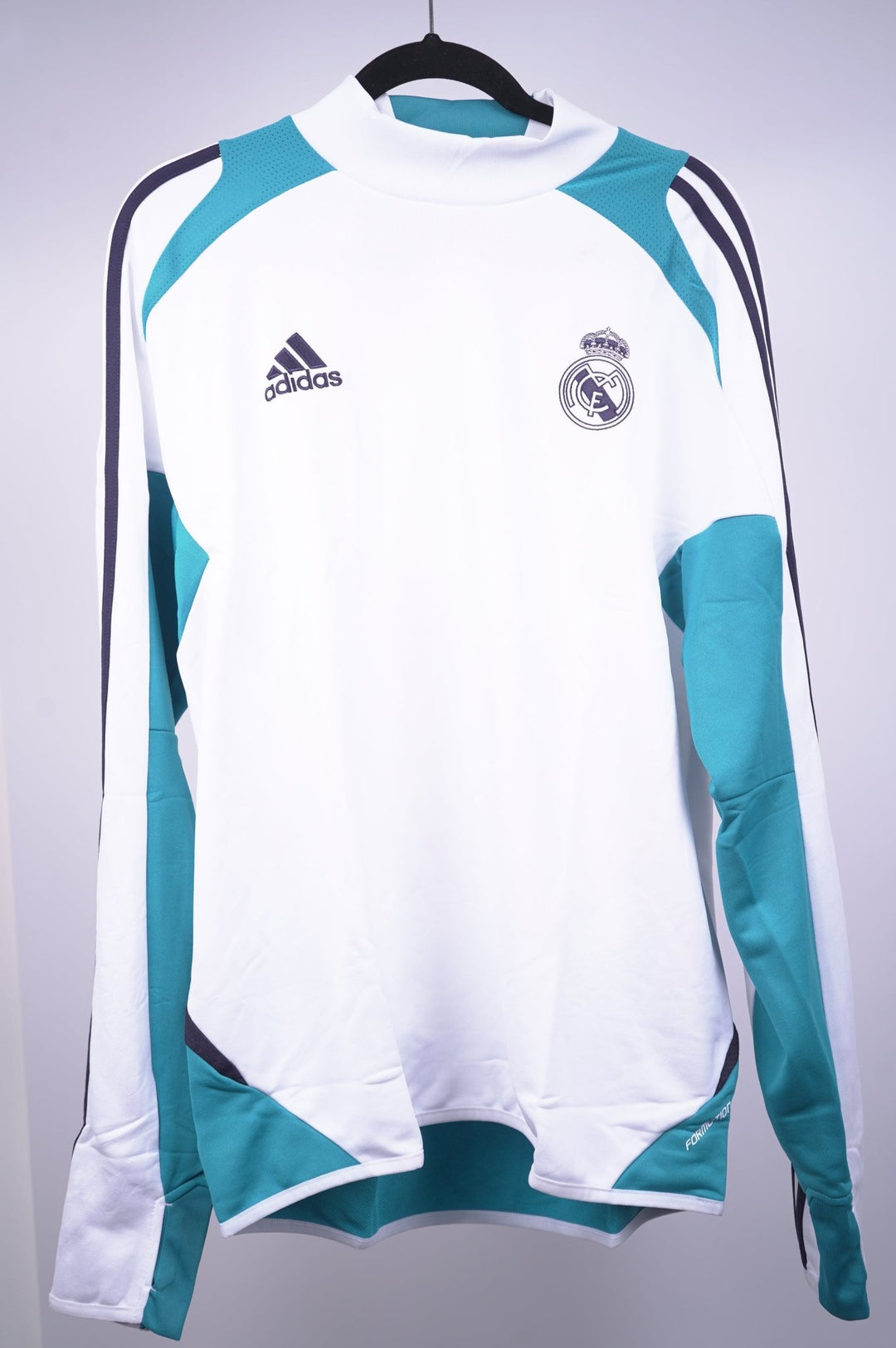 Chamarra Real Madrid 2012 - 13 entrenamiento - The Football Room Mty