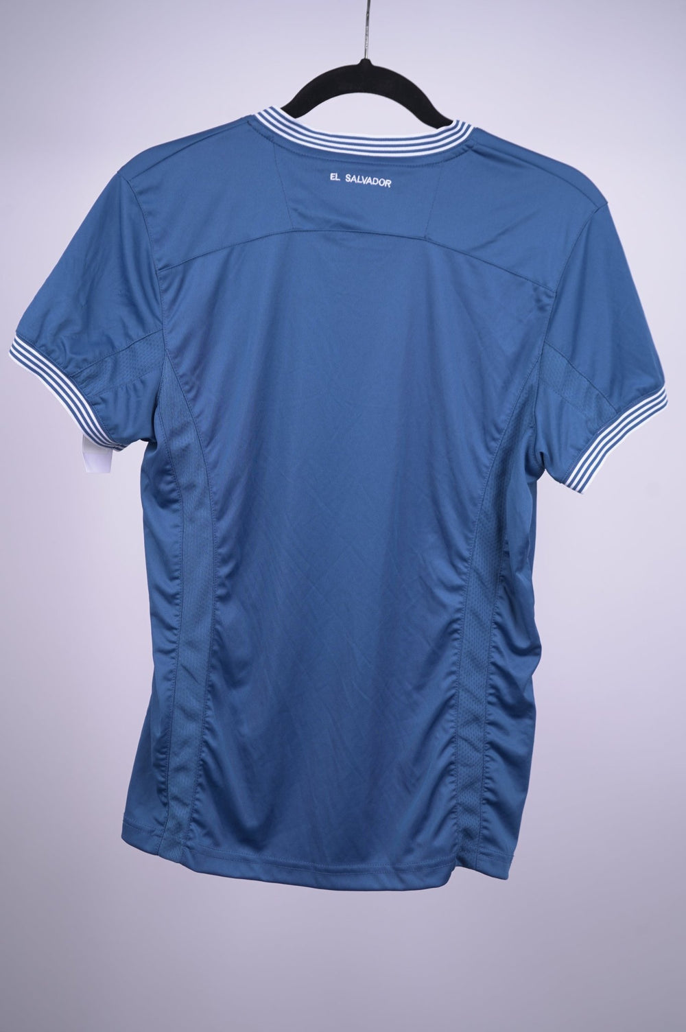 El Salvador femenil local 2015 - 16 - The Football Room Mty