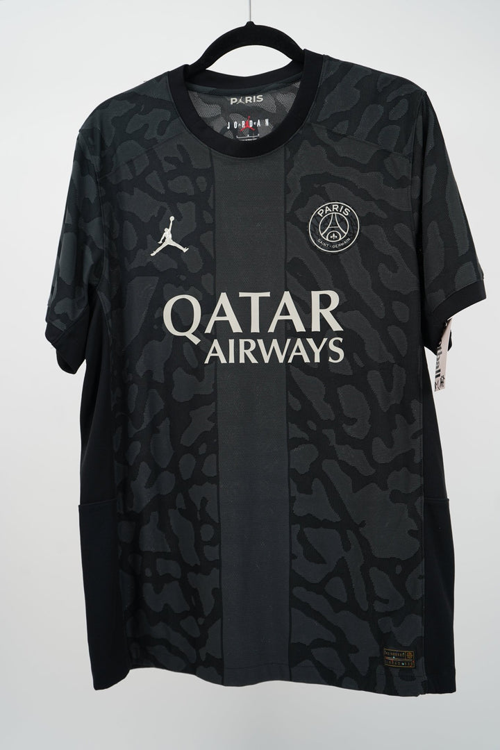 PSG Alternativa 2023 - 2024 7 Mbappe - L (9/10) - The Football Room Mty