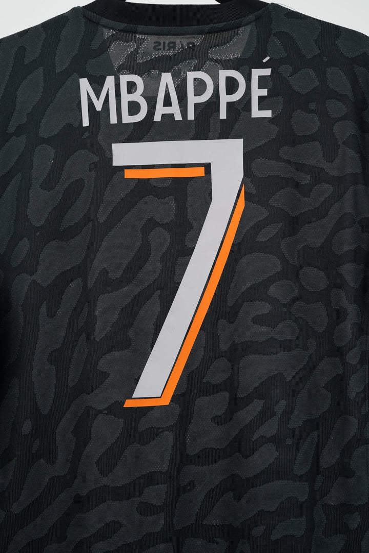 PSG Alternativa 2023 - 2024 7 Mbappe - L (9/10) - The Football Room Mty