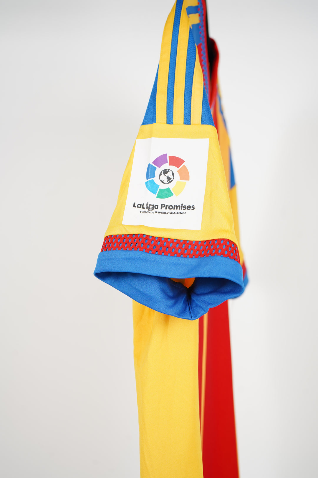 Valencia 2015-2016 #20 - L (7/10)