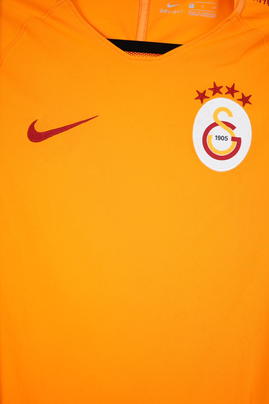 Galatasaray entrenamiento - S (8/10)