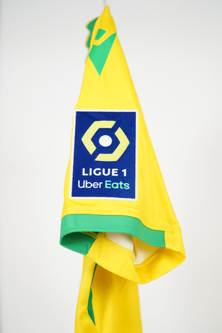 (Utileria) FC Nantes 2021-22 Pallois #4 - M (8/10)