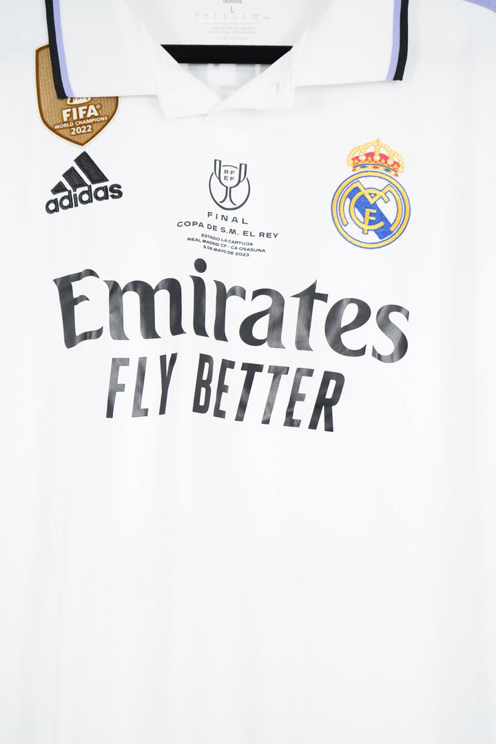 Real Madrid 2023 Campeon de copa #20 -L (10/10)