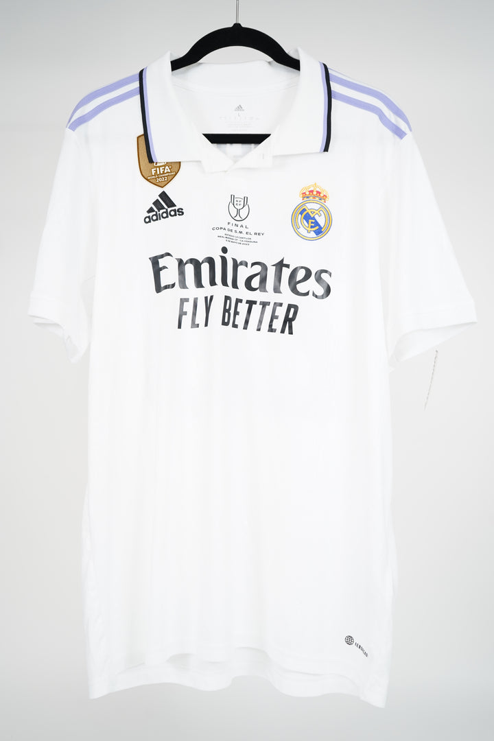 Real Madrid 2023 Campeon de copa #20 -L (10/10)