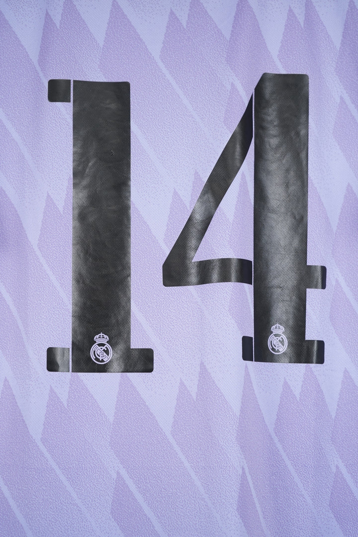Real Madrid 2022-2023 #14 - L (10/10)