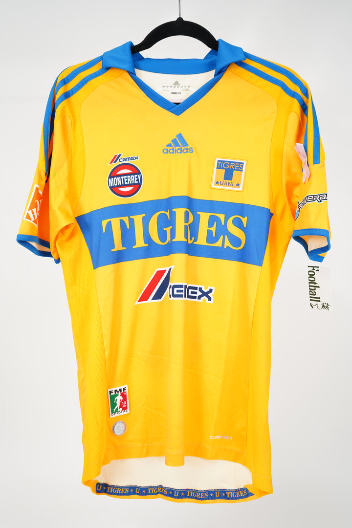 (Utileria) Tigres 2010 #5 Molina - S (9/10)