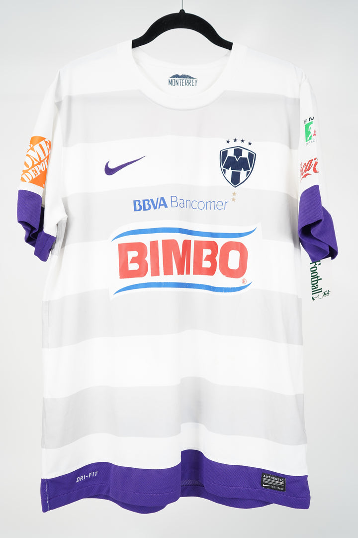 Rayados 2012-2013 - L (8/10)