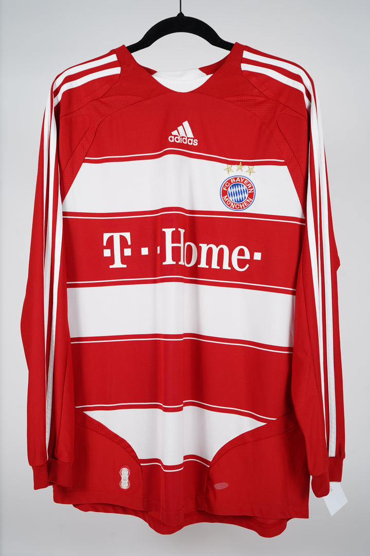 Bayern Munchen 2008-2009 - L (7/10)