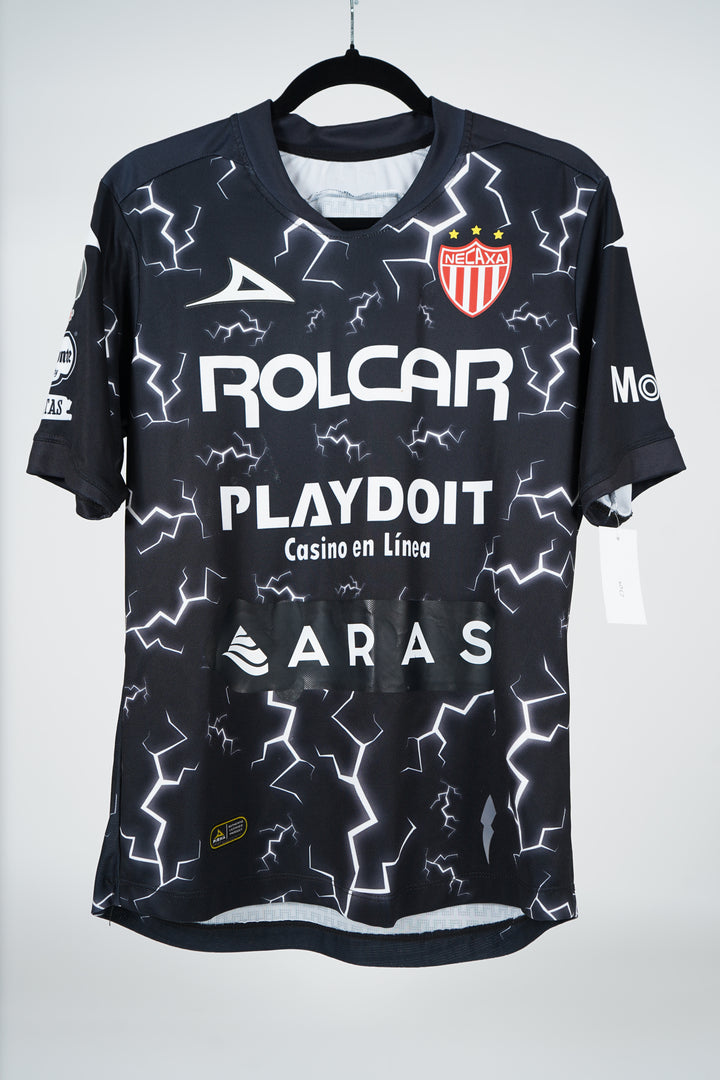 (Utileria) Necaxa 2021-2022 #3 Oliveros - M (9/10)