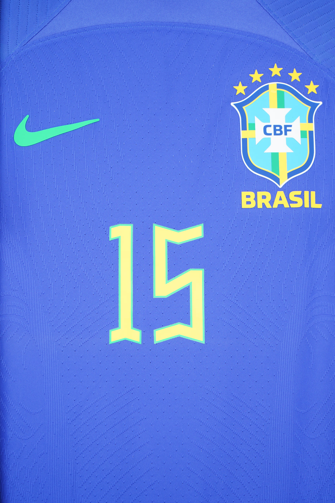 (Utileria) Brasil 2022 Yuri #15 - L (9/10)