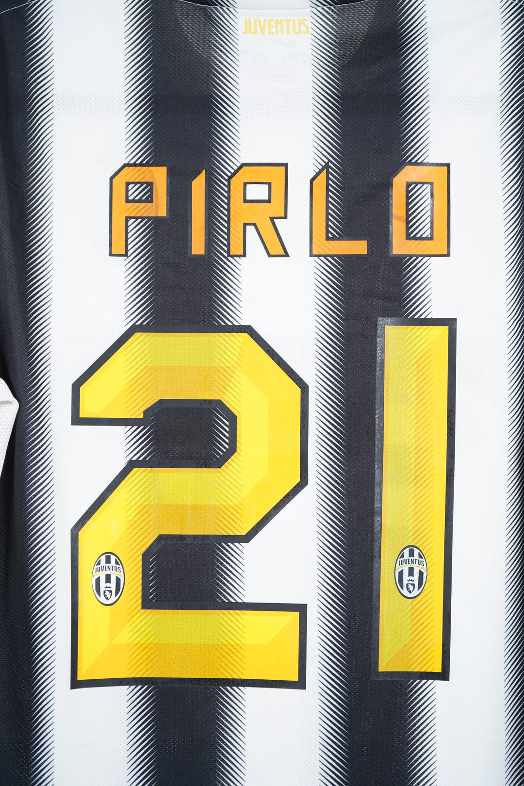 Juventus 2011-2012 #21 Pirlo - S (8/10)