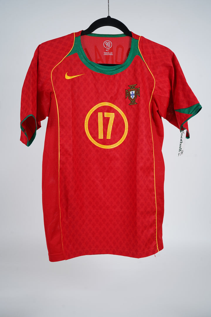 (Niño) Portugal 2004 Ronaldo #7 - XL (9/10)