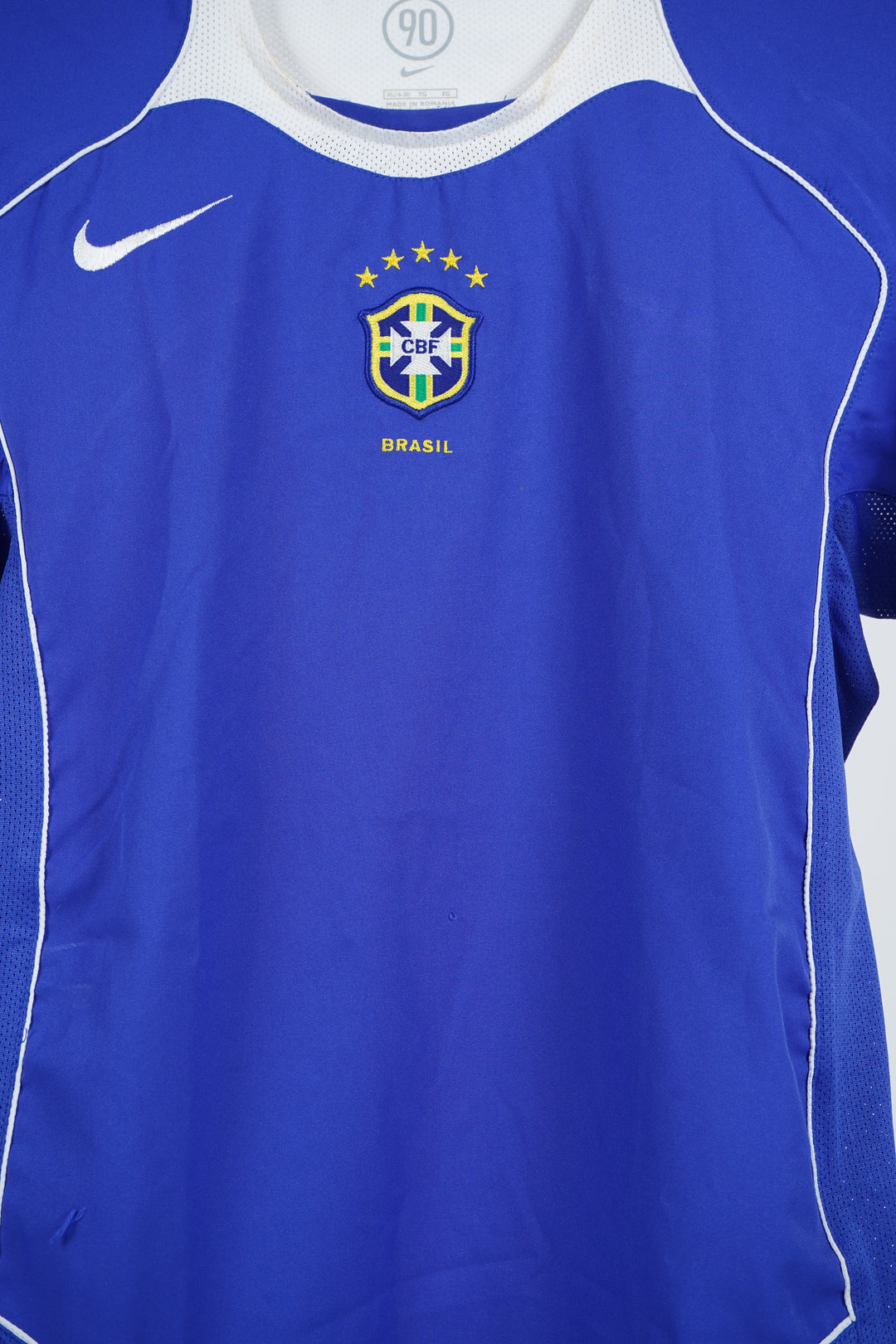 (Niño) Brasil 2004 - XL (9/10)