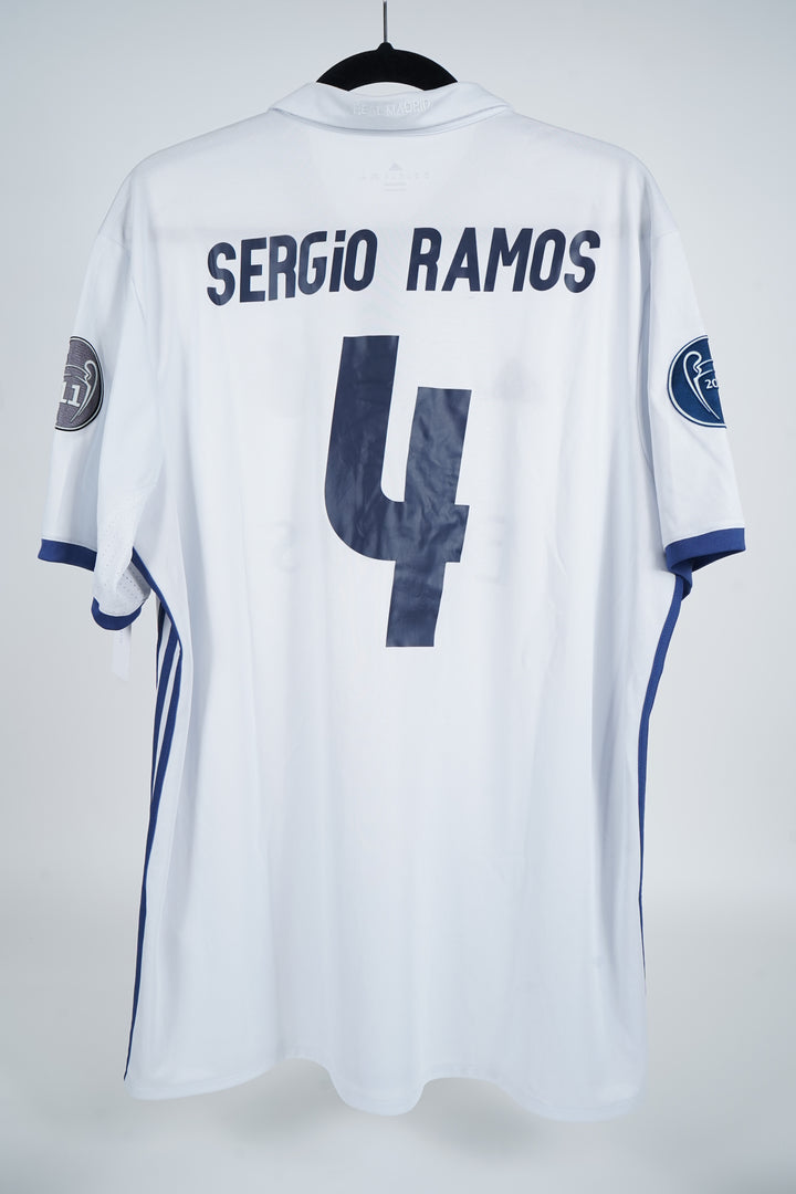 Real Madrid 2017-2018 Sergio Ramos #4 - XL (9/10)