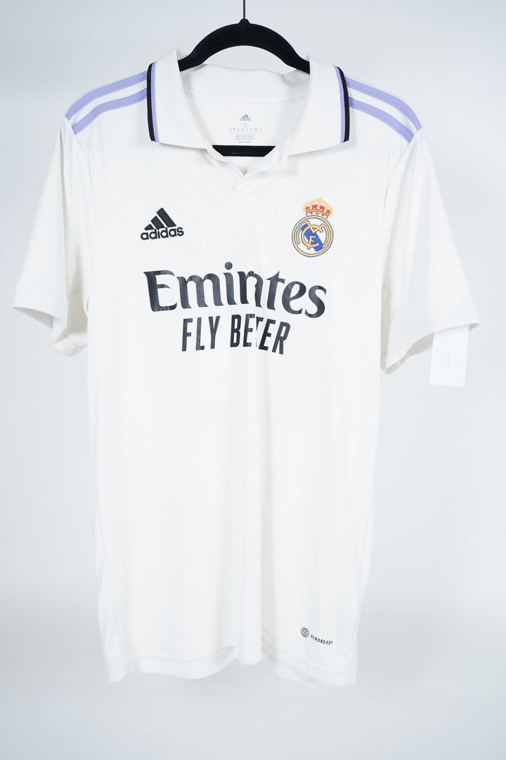 Real Madrid 2022-2023 #15 Valverde - S (9/10)