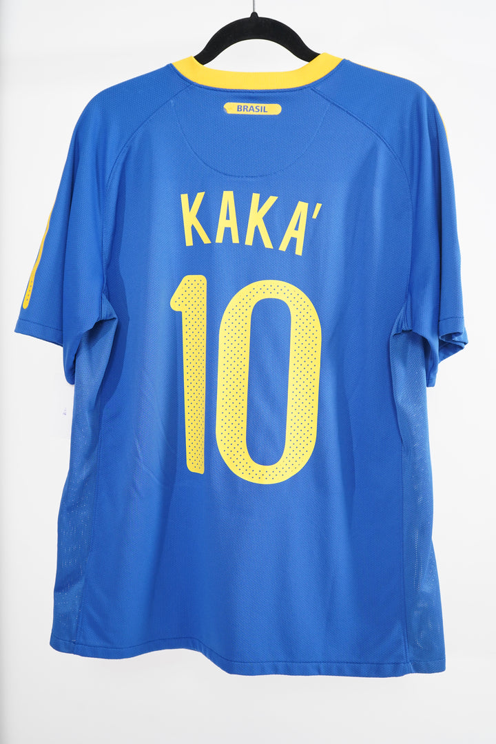 Brasil 2010-2011 Kaka #10 - L (8/10)