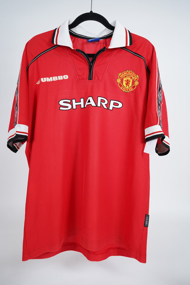 Manchester United 1998-199 - L (7/10)