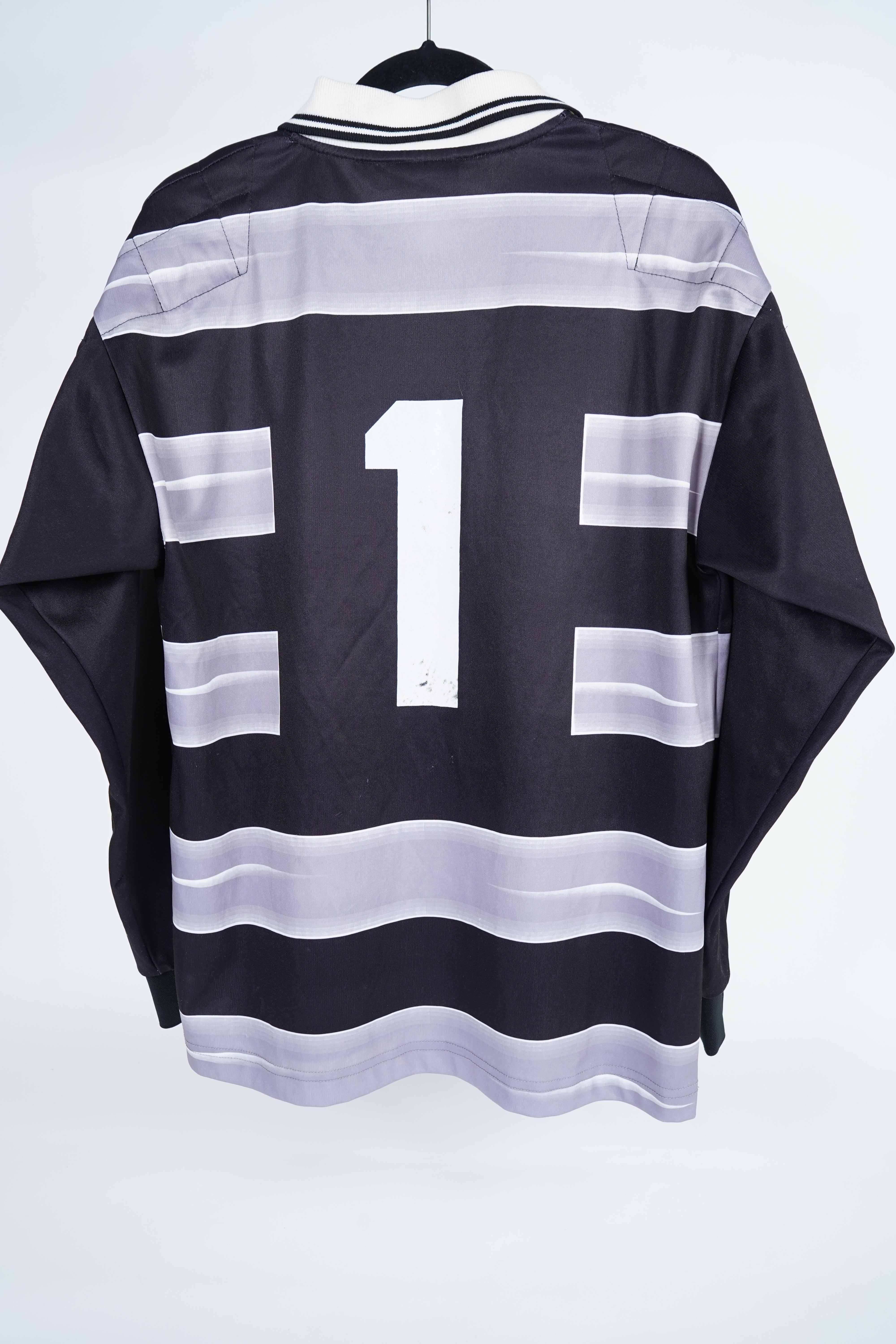 Parma Portero 1998-1999 #1 Buffon - L (8/10) – The Football Room Mty