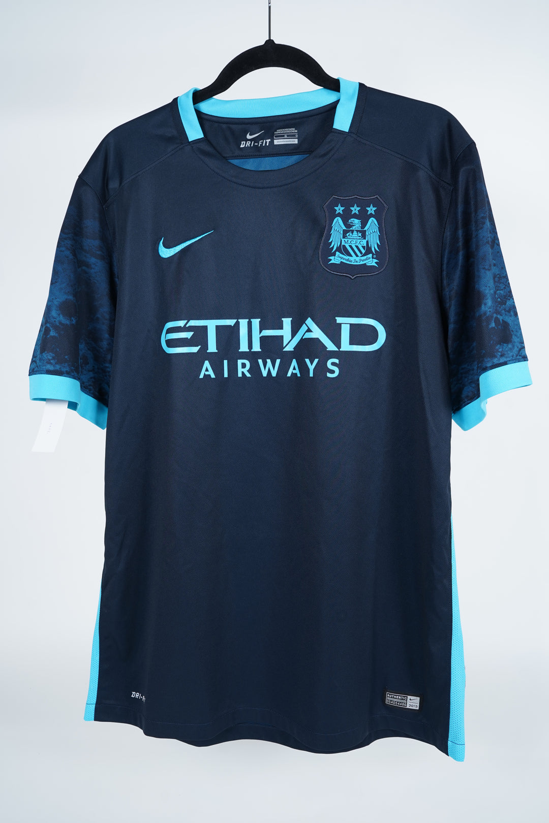 Manchester City 2015-2016 #10 Kun Agüero - L (9/10)