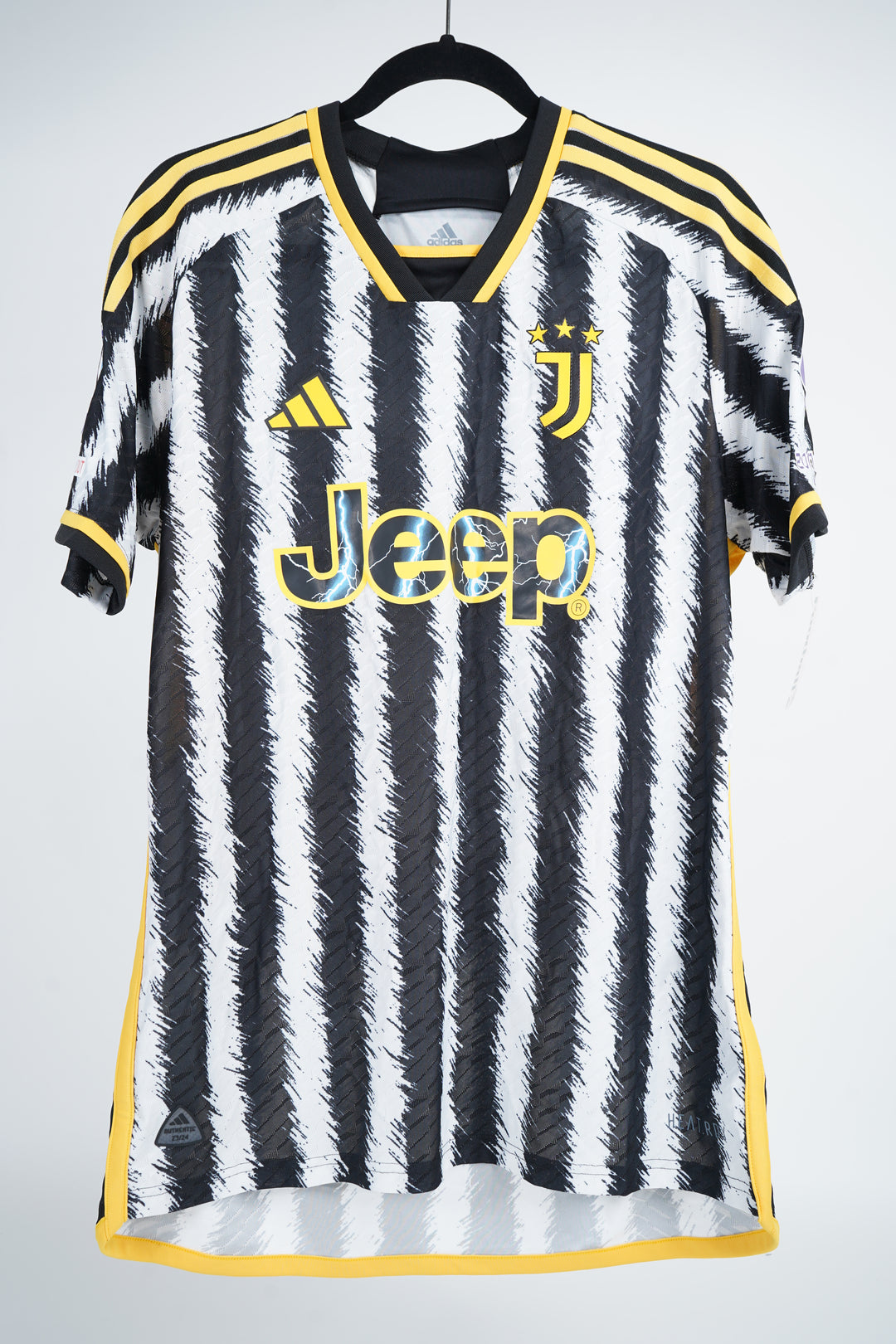 (Utileria) Juventus 2023-2024 #16 McKennie - L (9/10)