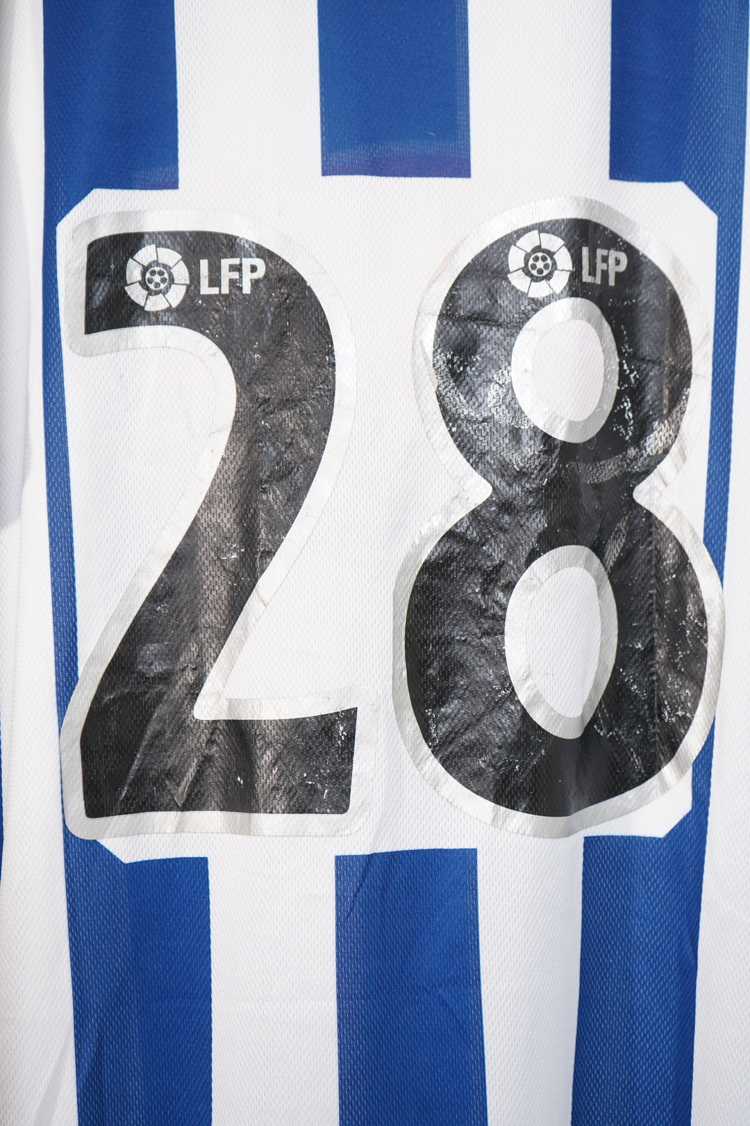 (Utileria) Real Sociedad 2002-2003 #28 - L (8/10)
