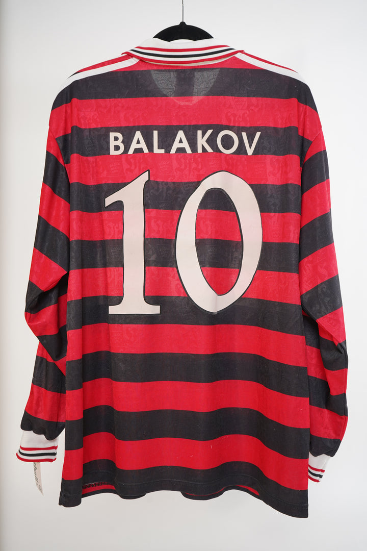 (Utileria) Stuttgart 1999-2000 #10 Balakov - XL (7/10)