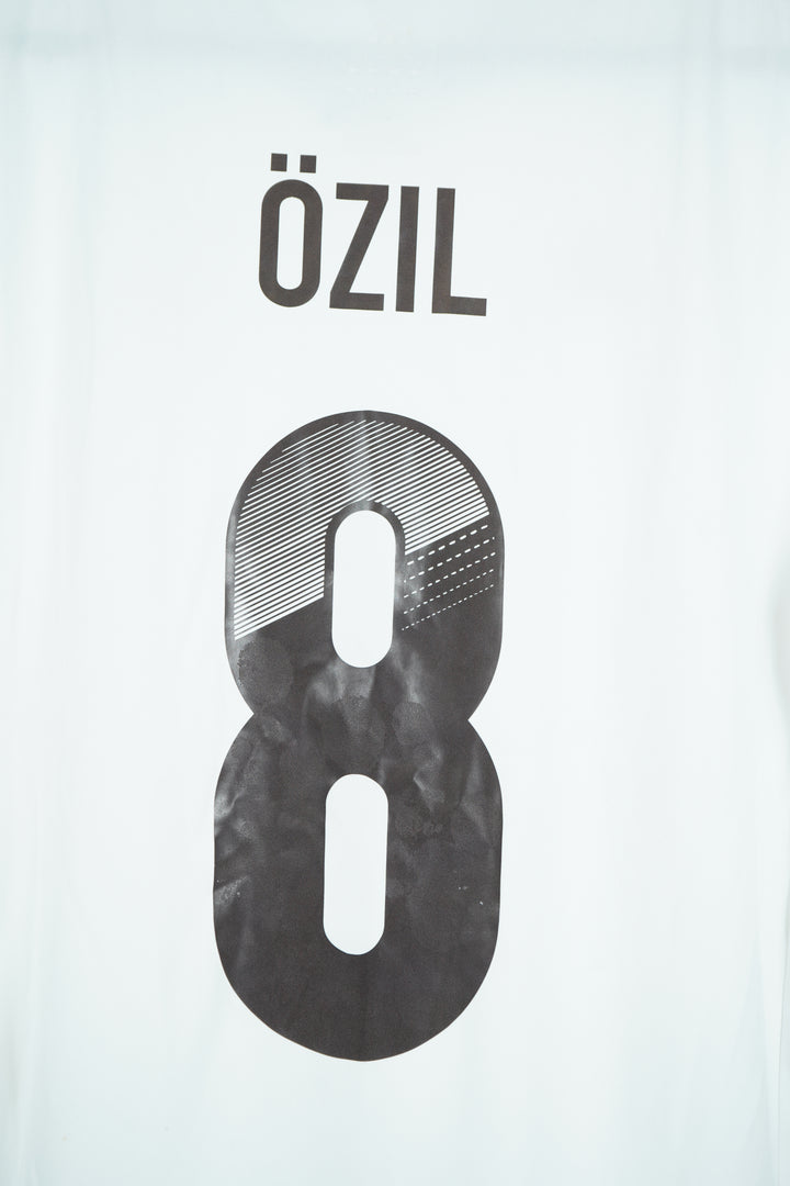 Alemania 2012-2013 #8 Ozil - L (9/10)