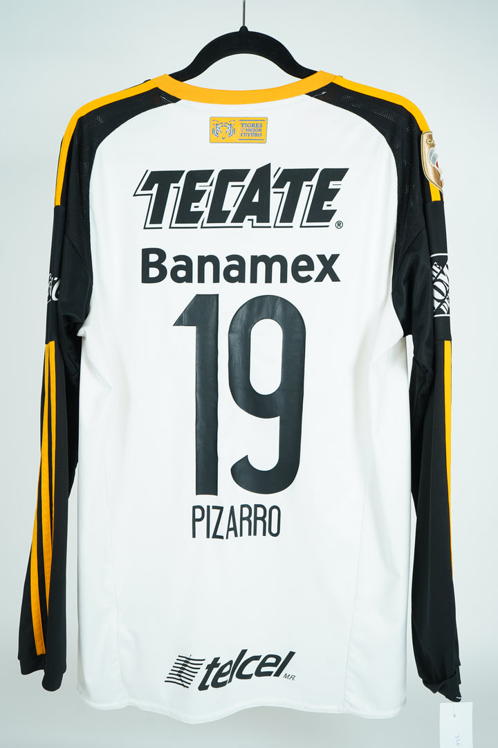 Tigres 2015-2016 #19 Pizarro - L (8/10)