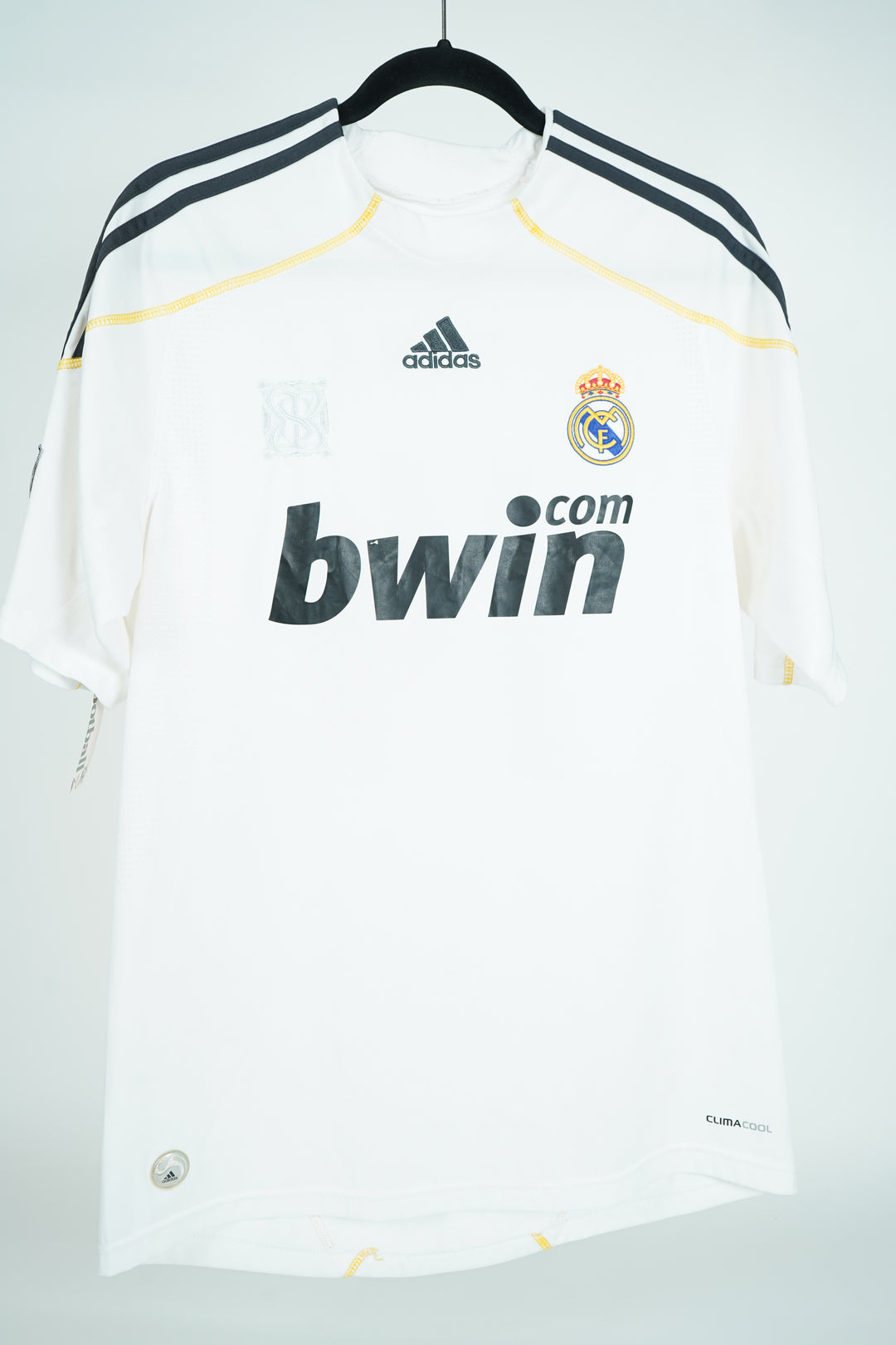 Real Madrid 2009-2010 #14 Guti - M (8/10)