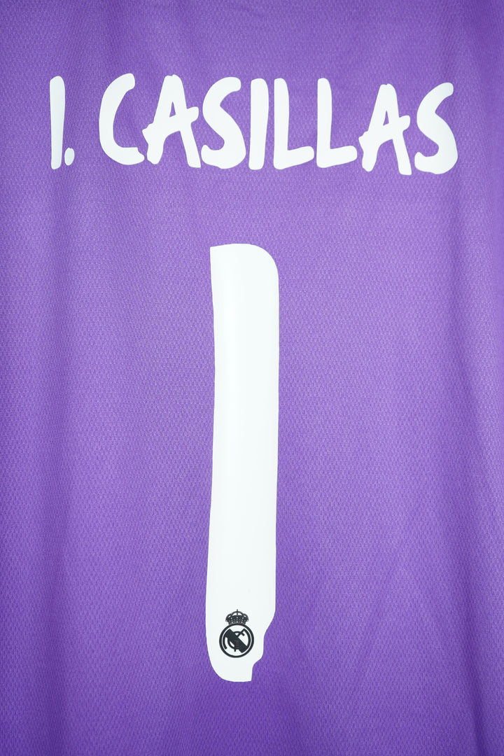 Real Madrid 2013-14 #1 Casillas - L (9/10)