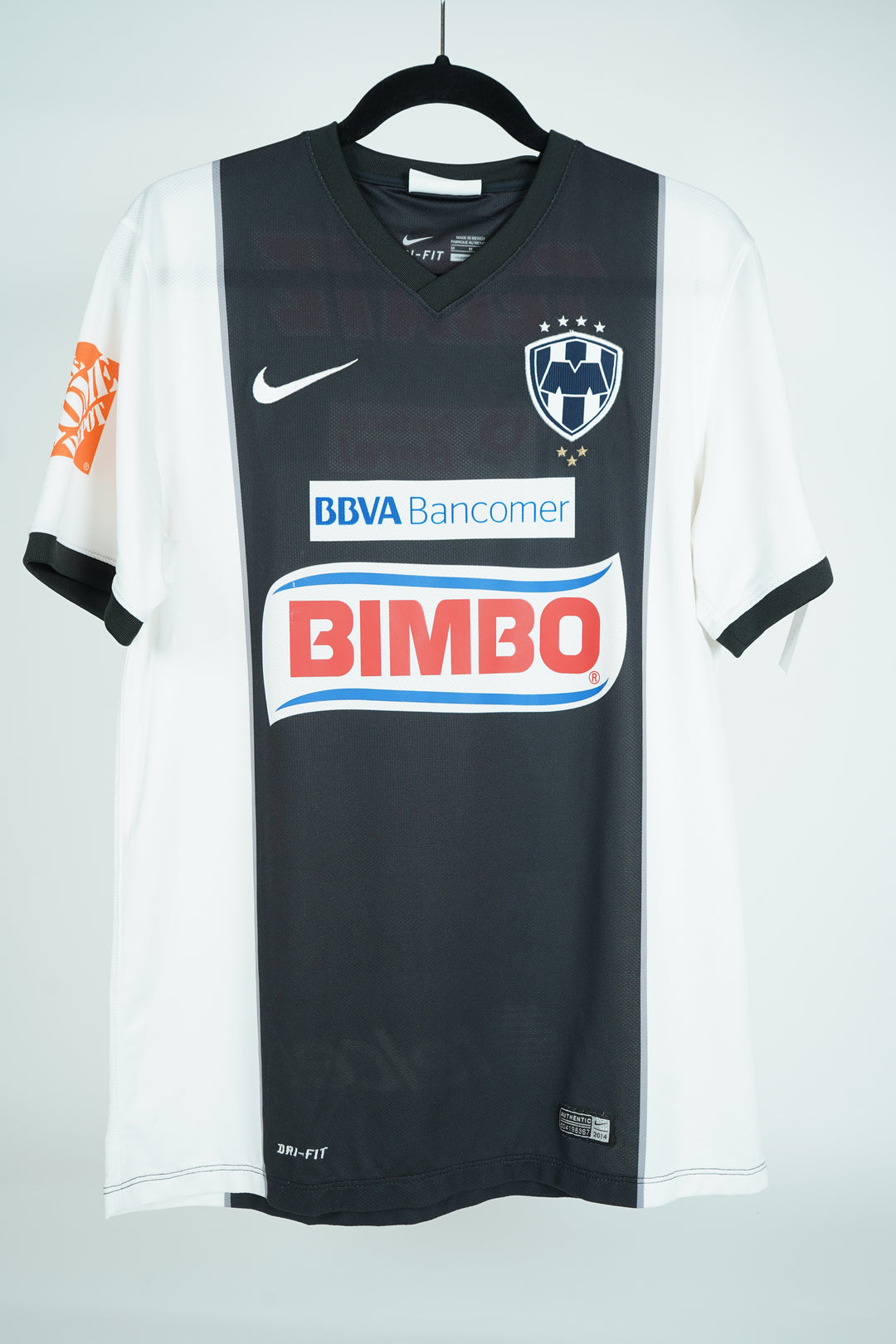 Rayados 2013-14 #26 Suazo - M (8/10)