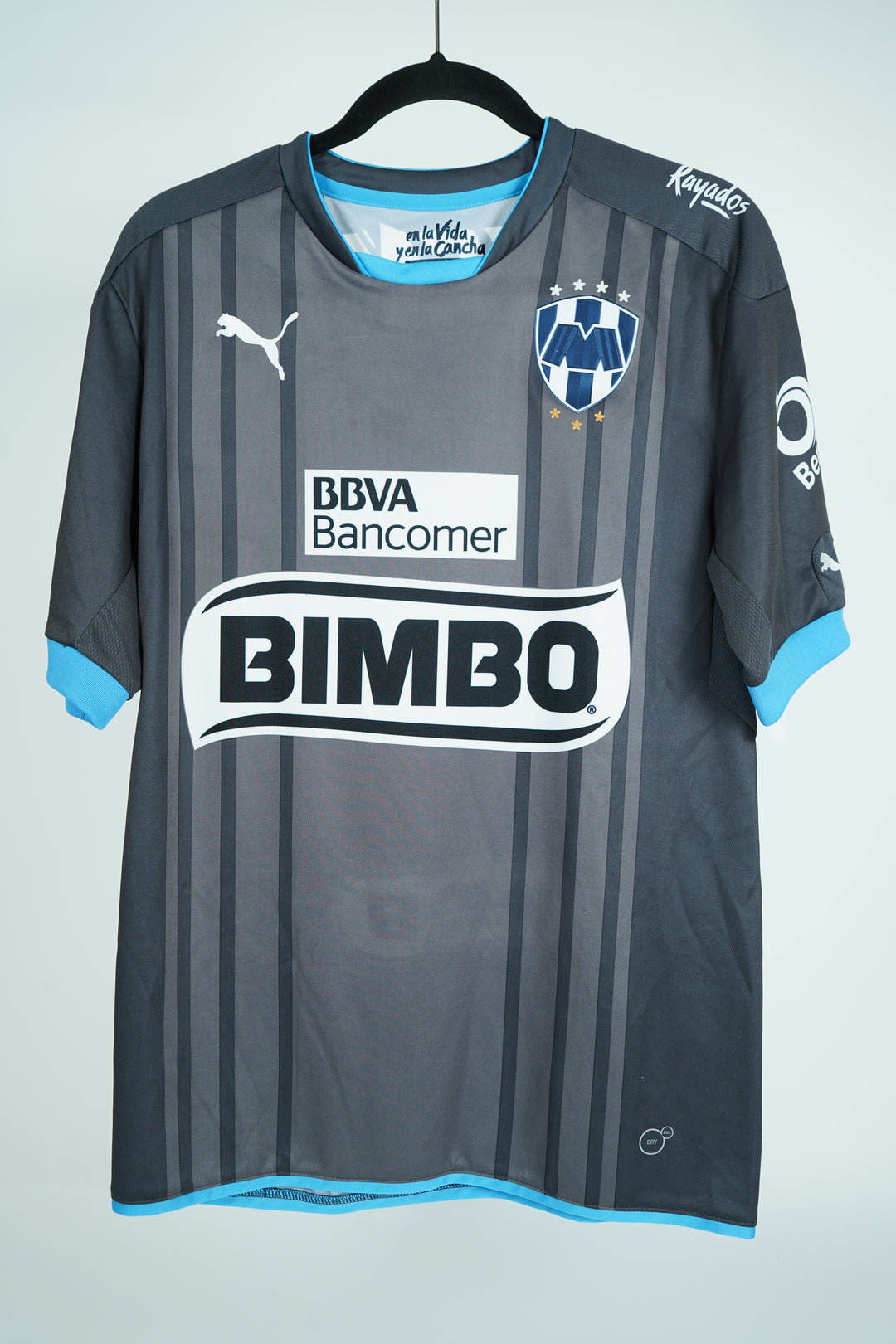 Rayados 2015-16 #10 Cardona - M (9/10)