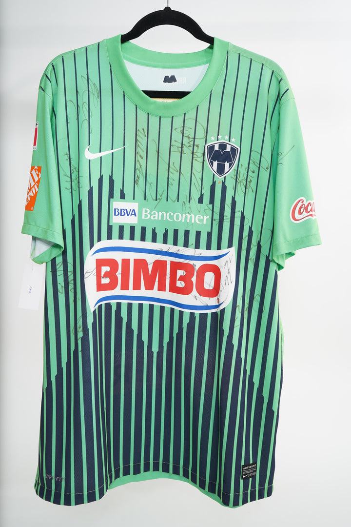 Rayados 2011-2012 #26 Suazo (firmada) - XL (8/10)