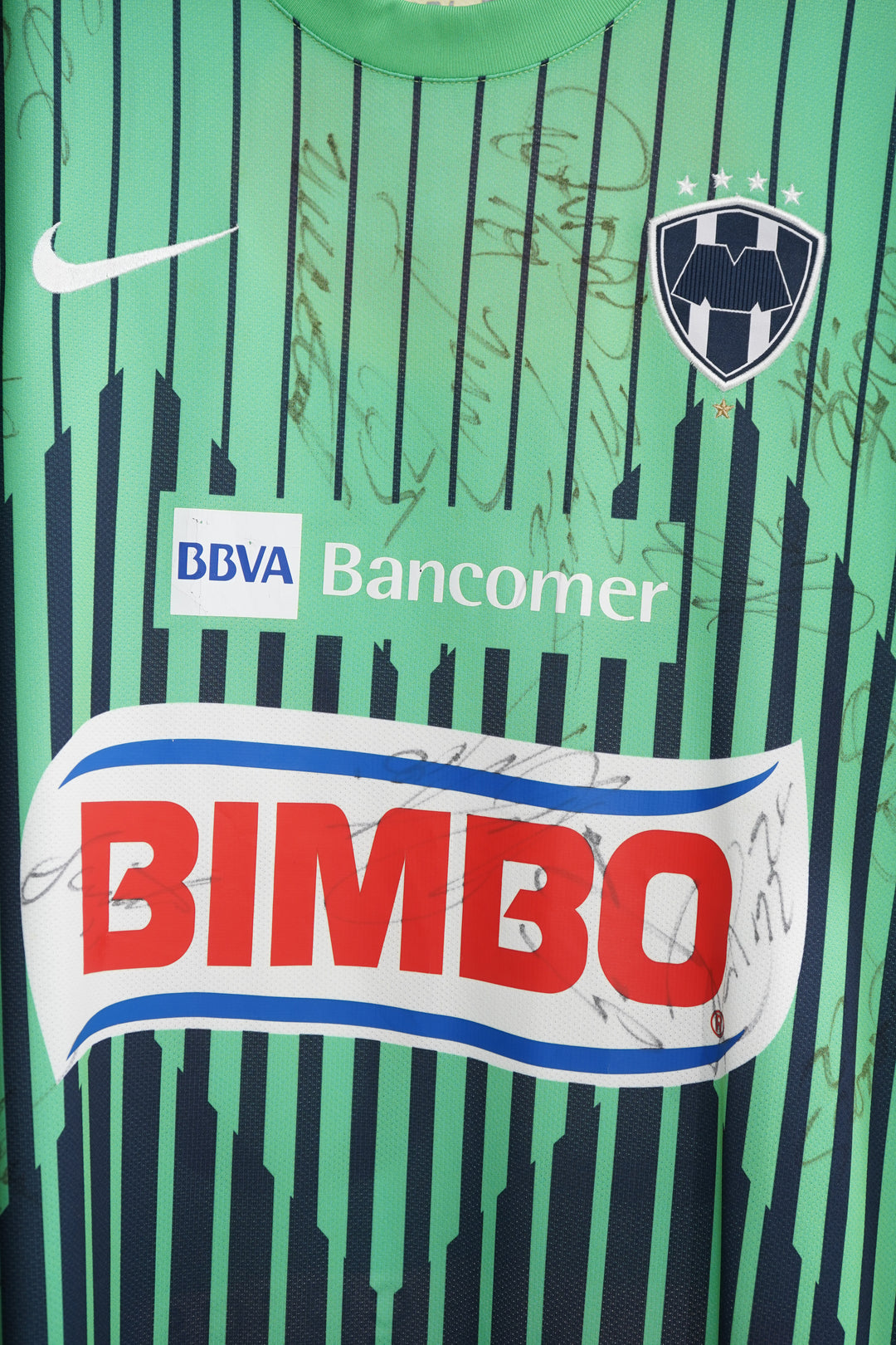 Rayados 2011-2012 #26 Suazo (firmada) - XL (8/10)