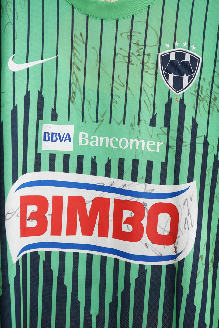 Rayados 2011-2012 #26 Suazo (firmada) - XL (8/10)