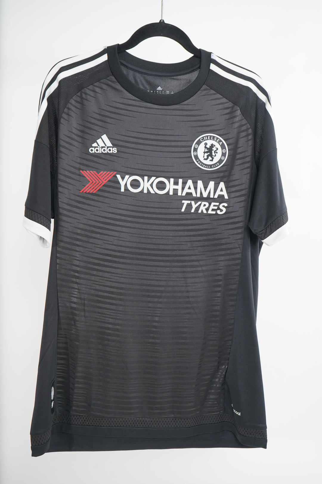 Chelsea 2015-16 Hazard #10 - L (9/10)