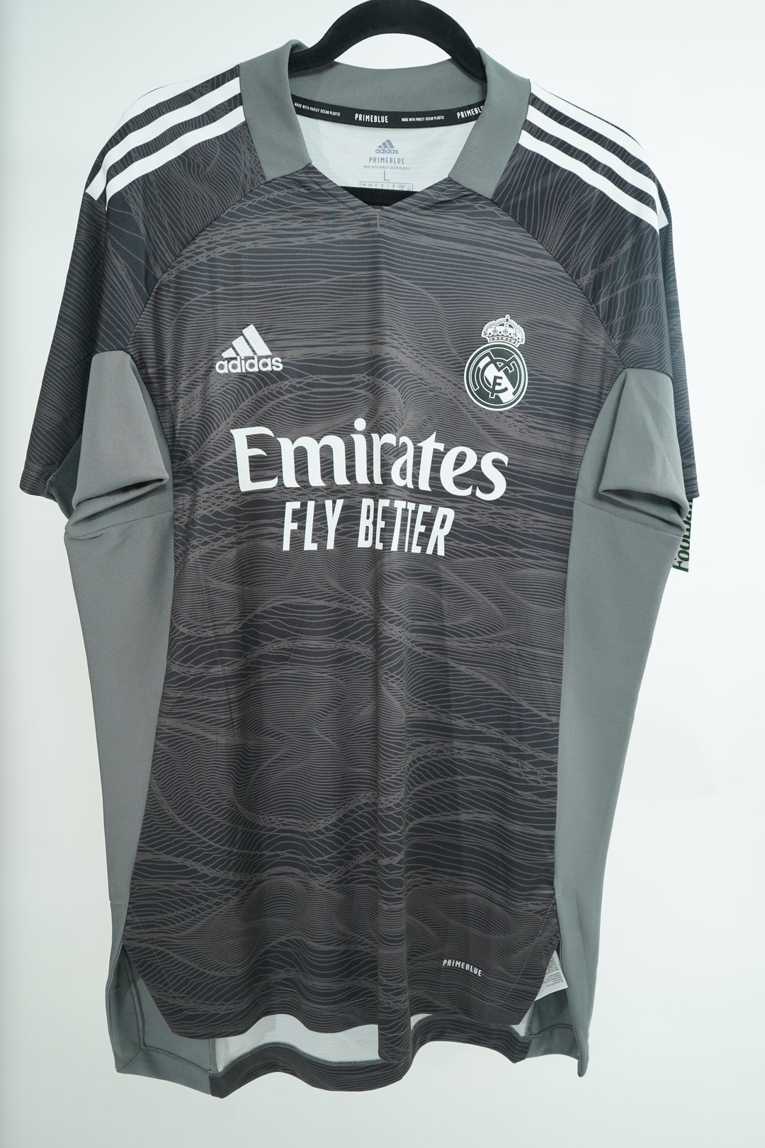 Real Madrid 2020 Courtois #1 - L (9/10)