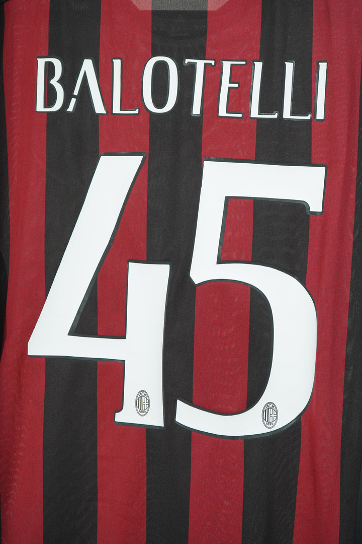 AC Milan 2015/16 Balotelli #45 - XL (9/10)