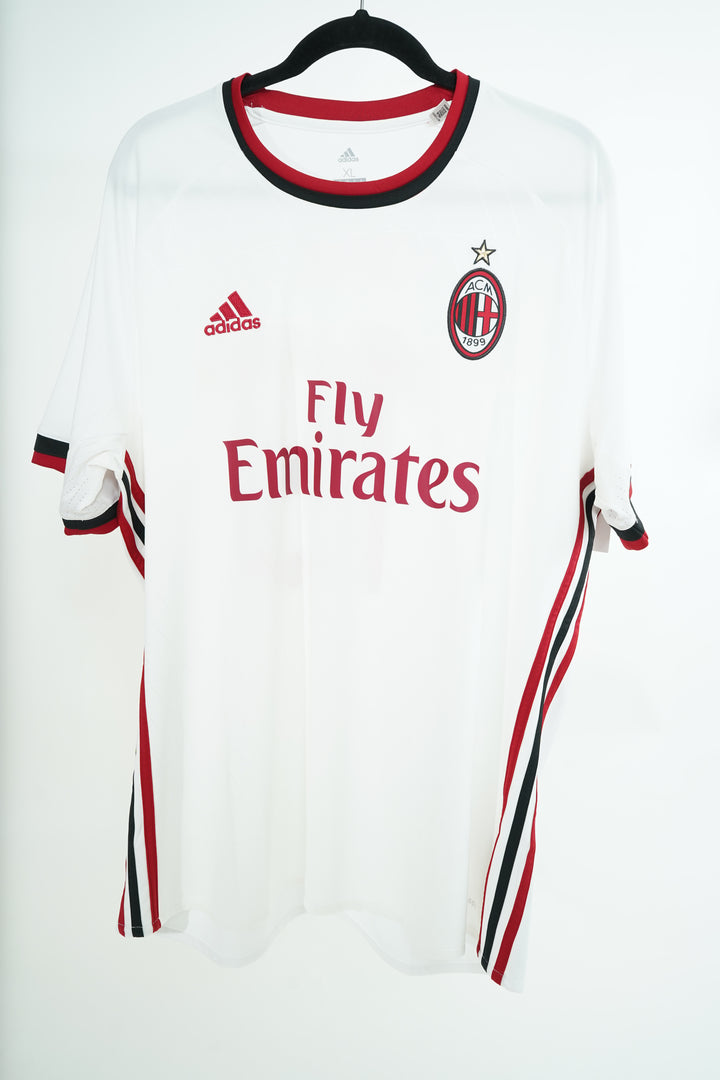 AC Milan 2017/18 Bonucci #19 - XL (9/10)